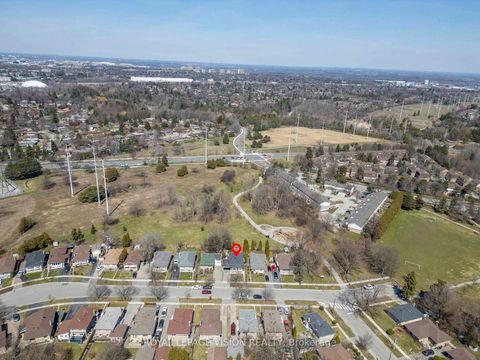 Photo 40 at 126 MILFORD HAVEN Drive, Morningside, Toronto