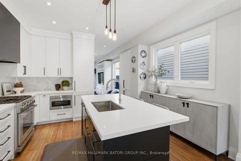 Photo 7 at 46 Melville Avenue, Annex, Toronto