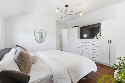 Photo 18 at 46 Melville Avenue, Annex, Toronto