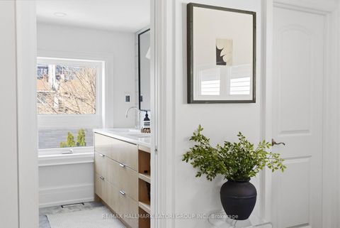 Photo 19 at 46 Melville Avenue, Annex, Toronto