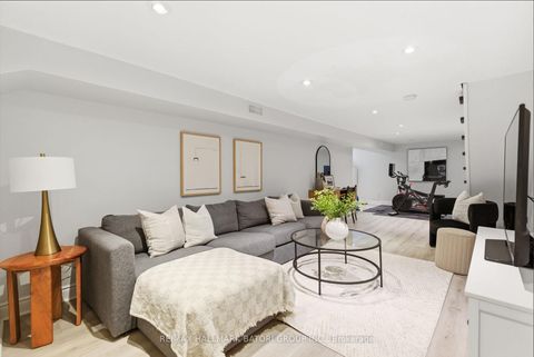 Photo 31 at 46 Melville Avenue, Annex, Toronto