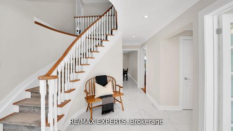 Photo 4 at 10 Kehoe Court, Nobleton, King