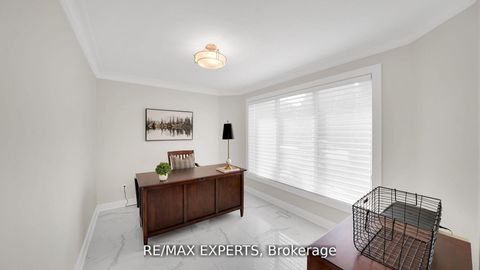 Photo 6 at 10 Kehoe Court, Nobleton, King