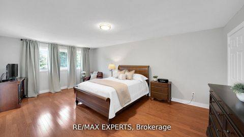 Photo 24 at 10 Kehoe Court, Nobleton, King