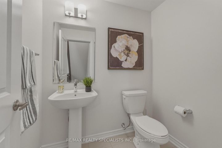 Photo 15 at 27 - 348 Wheat Boom Drive, JM Joshua Meadows, Oakville