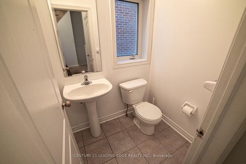 Photo 13 at 67 Sir Sanford Fleming Way, Patterson, Vaughan