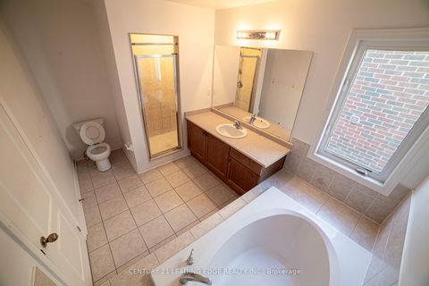 Photo 21 at 67 Sir Sanford Fleming Way, Patterson, Vaughan