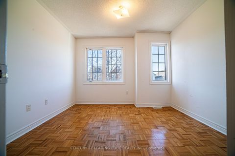 Photo 23 at 67 Sir Sanford Fleming Way, Patterson, Vaughan