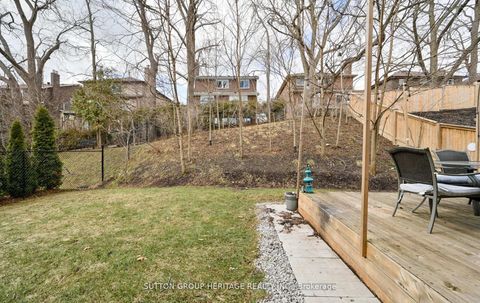 Photo 44 at 522 Cliffview Road, West Shore, Pickering
