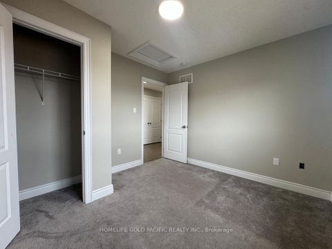 Photo 18 at 86 Nathan Crescent, Painswick South, Barrie