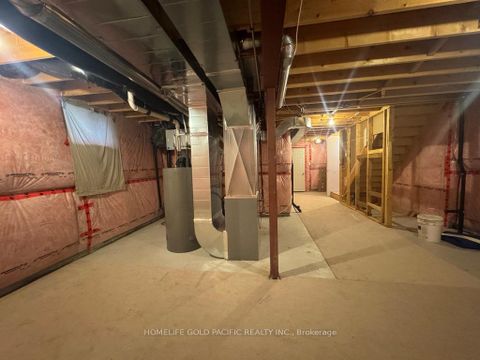 Photo 25 at 86 Nathan Crescent, Painswick South, Barrie