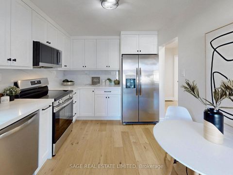 Photo 3 at 8 Lombardy Crescent, Kennedy Park, Toronto