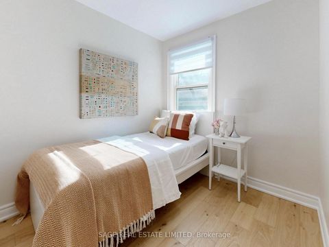 Photo 18 at 8 Lombardy Crescent, Kennedy Park, Toronto