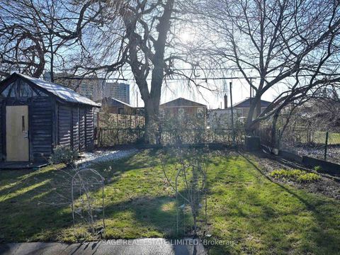 Photo 40 at 8 Lombardy Crescent, Kennedy Park, Toronto