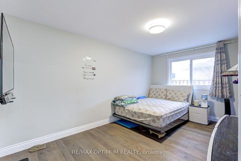 Photo 14 at 198 Mammoth Hall Trail, Malvern, Toronto