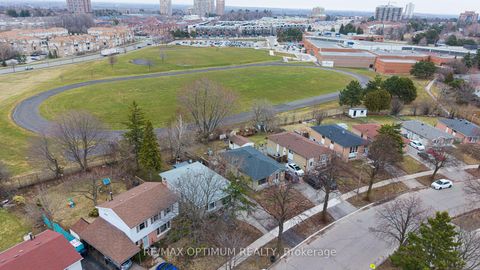 Photo 41 at 198 Mammoth Hall Trail, Malvern, Toronto