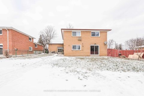 Photo 38 at 213 Grandravine Drive, York University Heights, Toronto