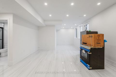 Photo 23 at 5 Larwood Boulevard, Cliffcrest, Toronto