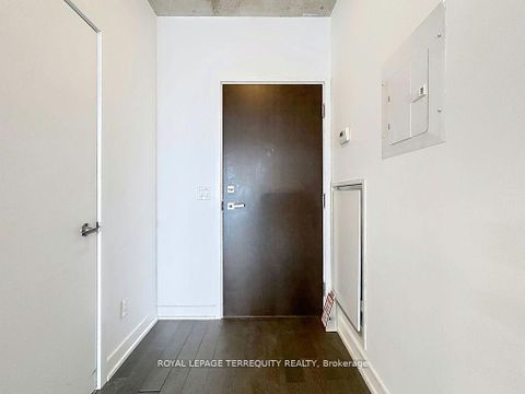 Photo 2 at 510 - 1190 Dundas Street E, South Riverdale, Toronto