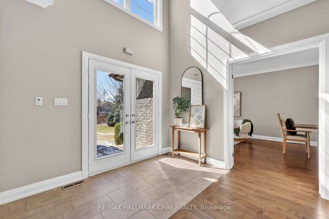 Photo 4 at 21 Tascona Court, Little Lake, Barrie