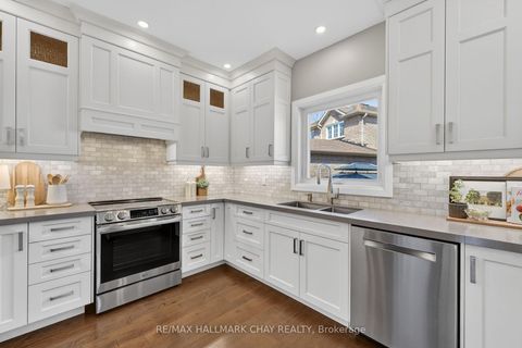 Photo 12 at 21 Tascona Court, Little Lake, Barrie