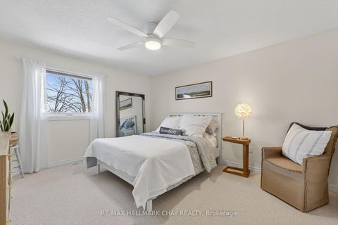 Photo 27 at 21 Tascona Court, Little Lake, Barrie