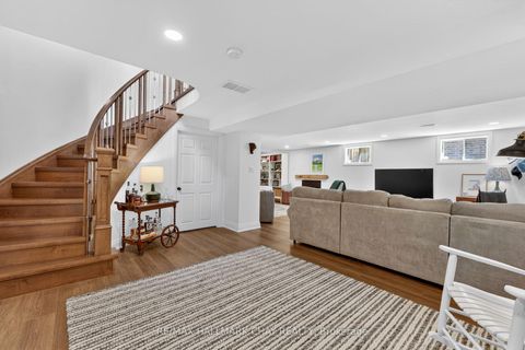 Photo 32 at 21 Tascona Court, Little Lake, Barrie