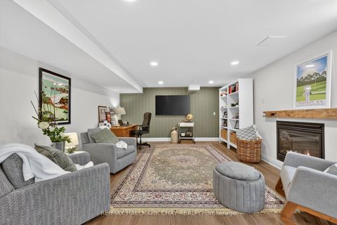 Photo 34 at 21 Tascona Court, Little Lake, Barrie