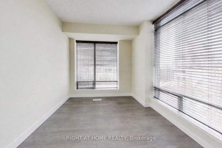 Photo 7 at TH07 - 25 Singer Court, Bayview Village, Toronto