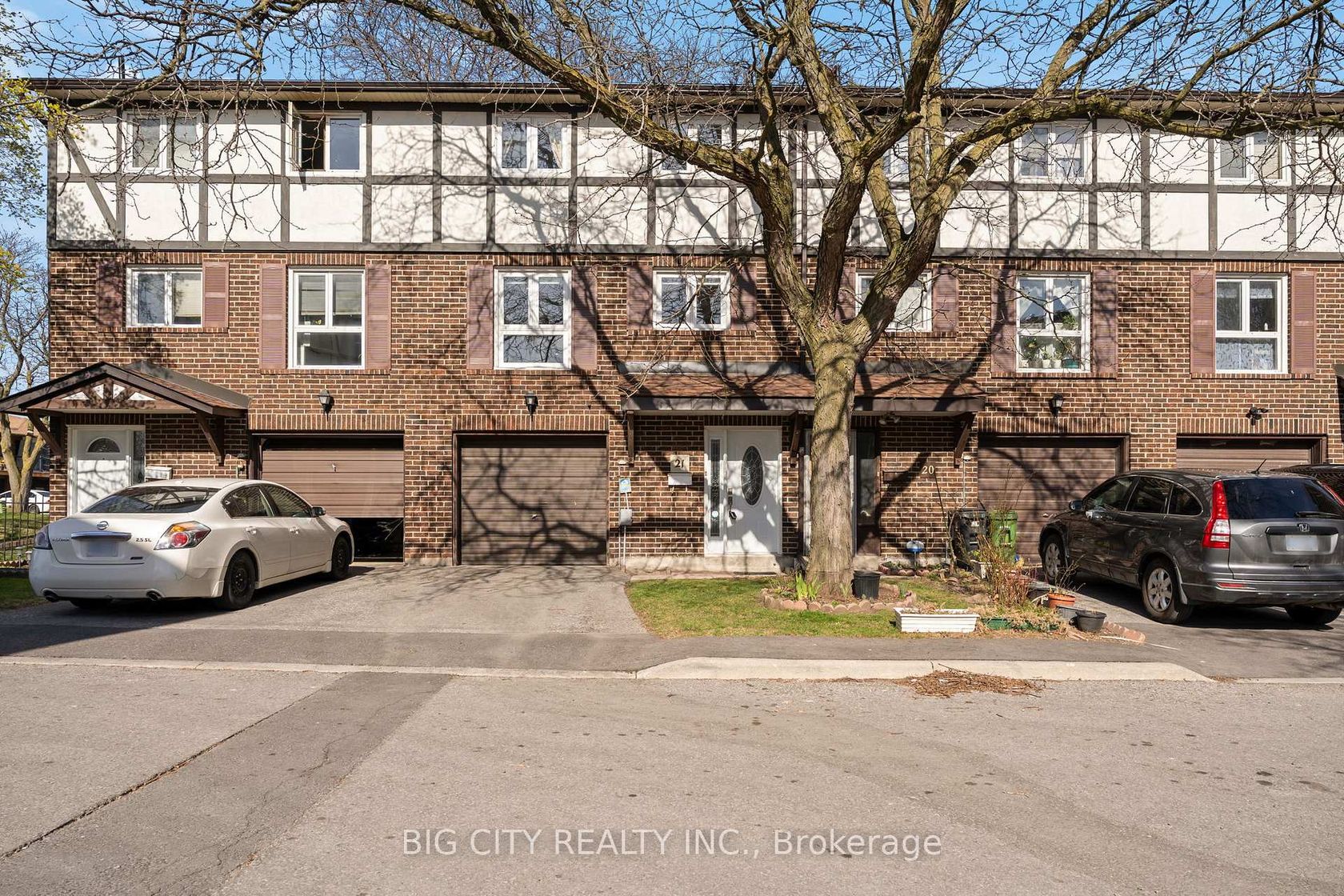 21 - 321 Trudelle Street, Eglinton East, Toronto photo number 2