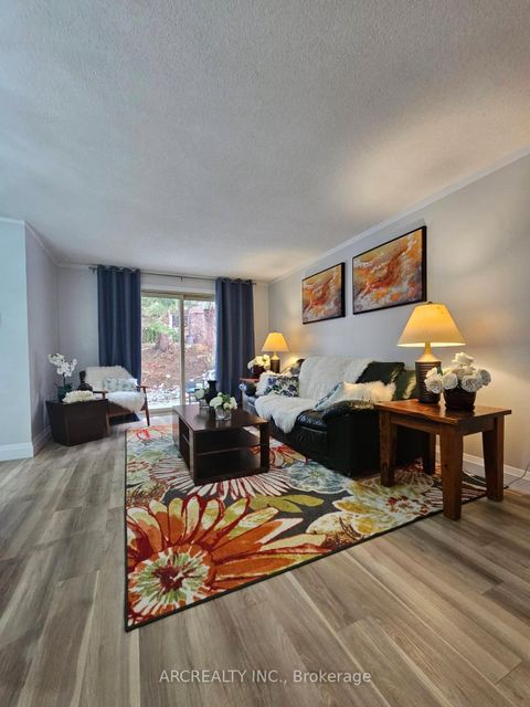 Photo 2 at 108 Loggers Run, Ardagh, Barrie