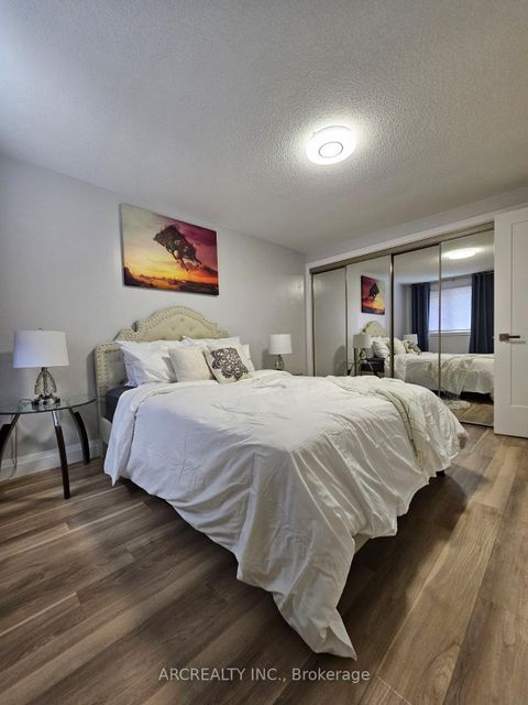 Photo 9 at 108 Loggers Run, Ardagh, Barrie