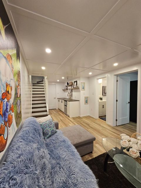 Photo 13 at 108 Loggers Run, Ardagh, Barrie