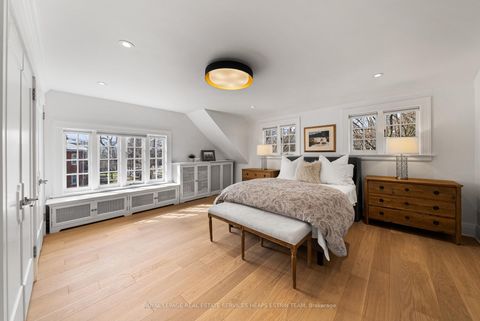 Photo 21 at 112 Douglas Drive, Moore Park, Toronto