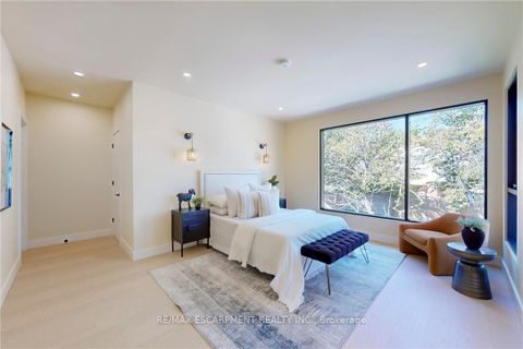 Photo 19 at 28 Dunsmore Gardens, Clanton Park, Toronto