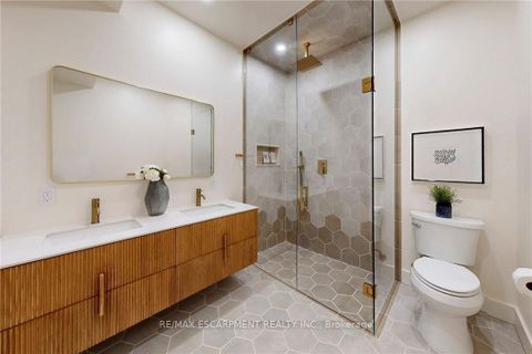 Photo 33 at 28 Dunsmore Gardens, Clanton Park, Toronto