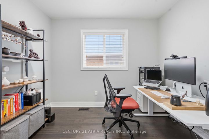 Photo 18 at 72 Dovetail Drive, Oak Ridges Lake Wilcox, Richmond Hill