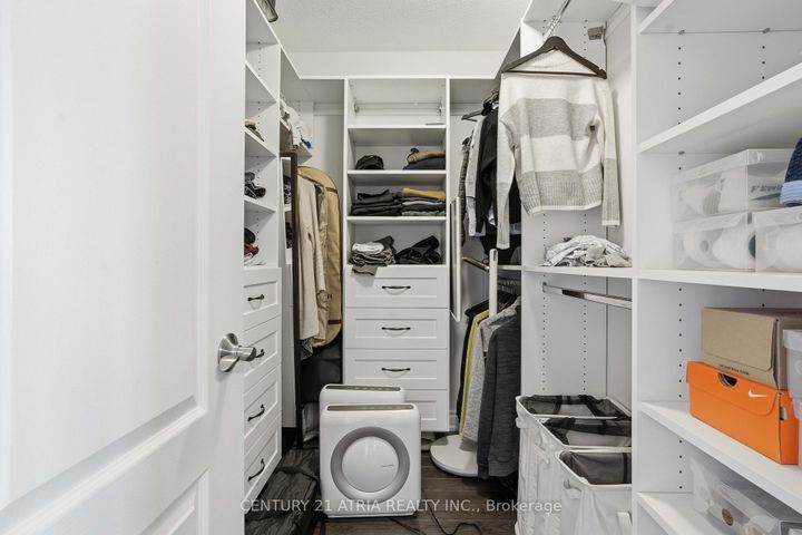 Photo 21 at 72 Dovetail Drive, Oak Ridges Lake Wilcox, Richmond Hill