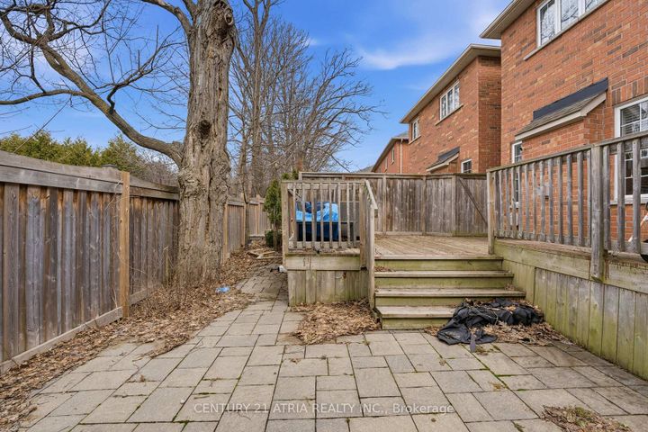 Photo 33 at 72 Dovetail Drive, Oak Ridges Lake Wilcox, Richmond Hill