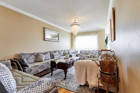 Photo 6 at 56 Havenlea Road, Rouge E11, Toronto