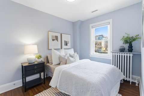 Photo 16 at 261 Castlefield Avenue, Eglinton, Toronto