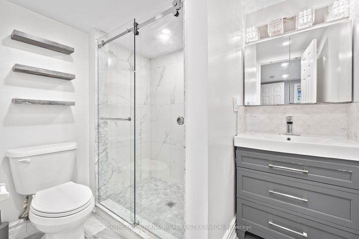Photo 26 at 108 Lynedock Crescent, Donalda, Toronto