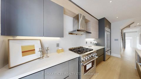 Photo 13 at 74 Tempel Street, Rural Richmond Hill, Richmond Hill