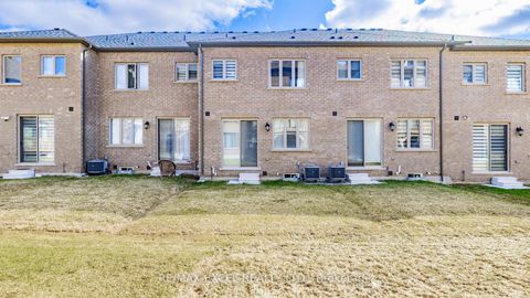 Photo 39 at 74 Tempel Street, Rural Richmond Hill, Richmond Hill