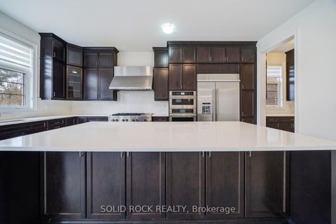 Photo 13 at 59 Luang Street, Kleinburg, Vaughan