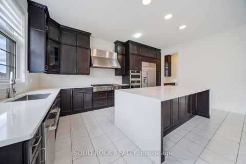 Photo 14 at 59 Luang Street, Kleinburg, Vaughan