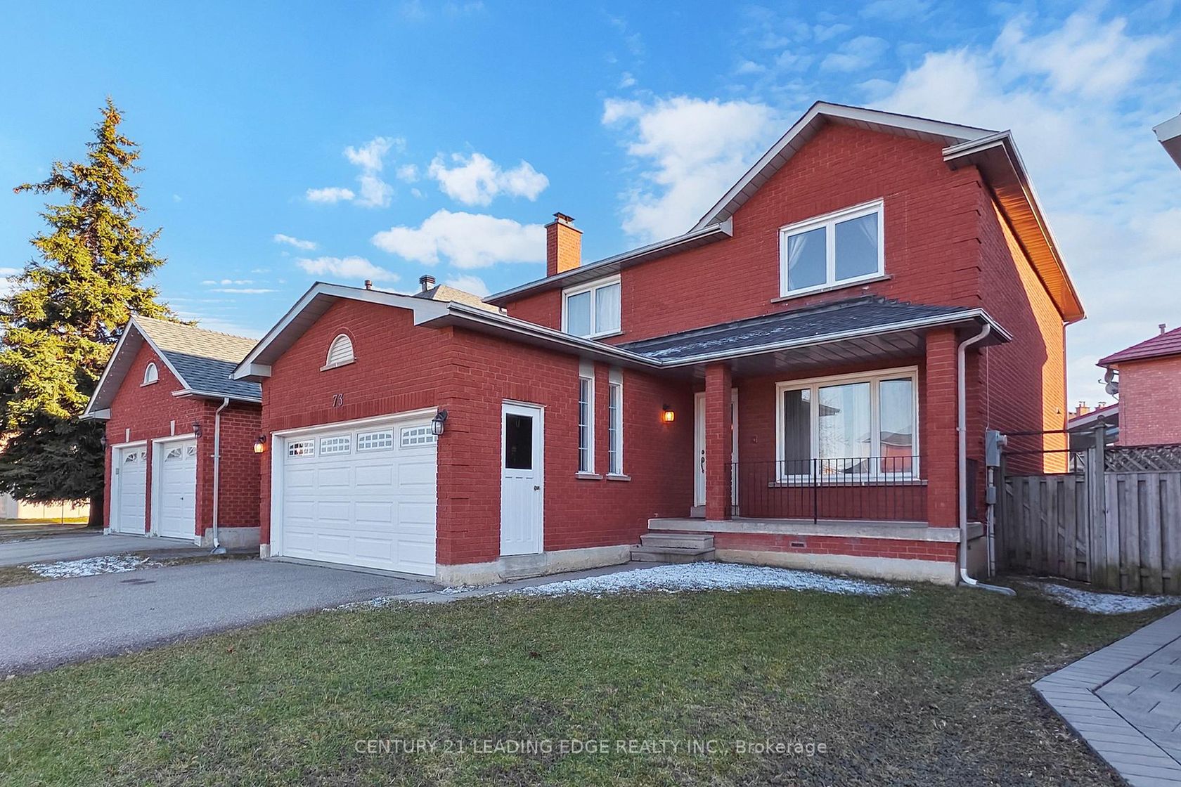 73 Hullrick Drive, Clairville, Toronto photo number 2