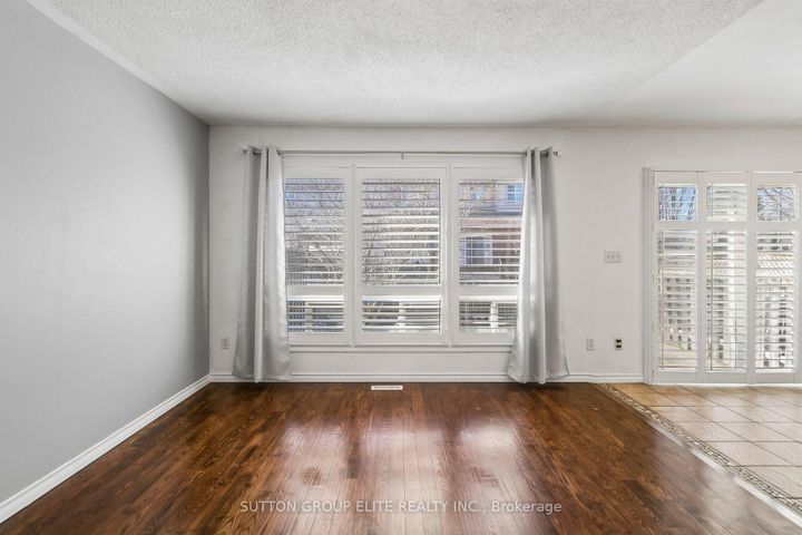 Photo 11 at 636 Porter Way, BE Beaty, Milton