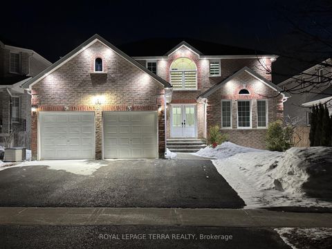 Photo 0 at 59 Russell Hill Drive, Painswick South, Barrie