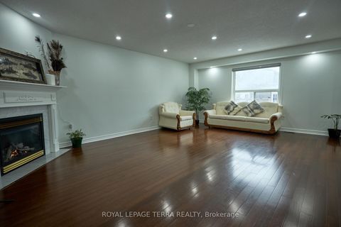 Photo 7 at 59 Russell Hill Drive, Painswick South, Barrie